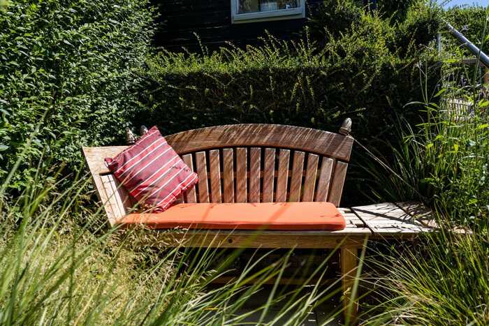 knole garden bench