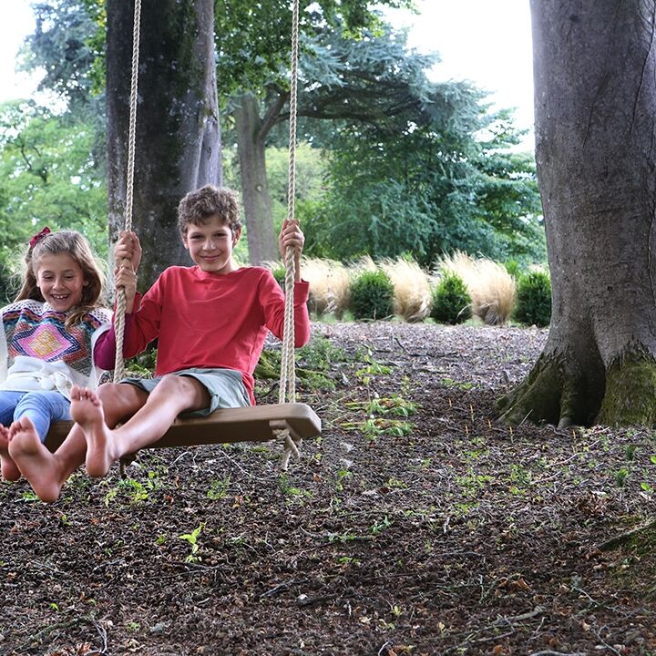 SS Lifestyle seated C 72dpi.jpg