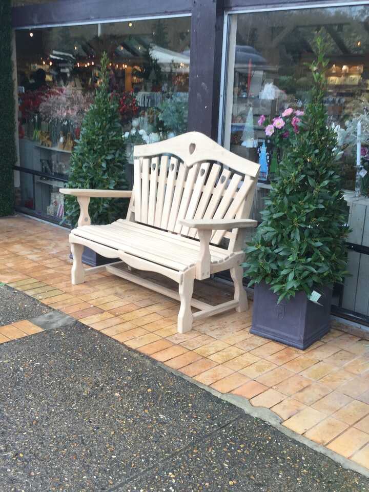 Benches RHS Wisley 2.jpg