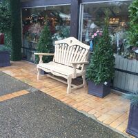 Benches RHS Wisley 2.jpg