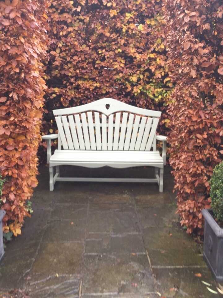 Benches Washington Hall 1.jpg