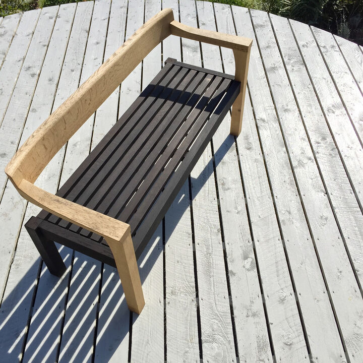 Simon Thomas Pirie Range Floating Bench 
