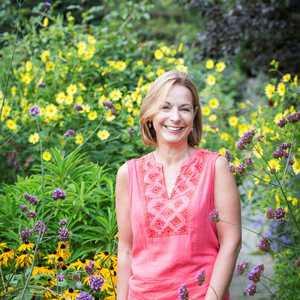 Jo Thompson