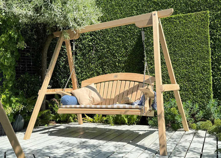 Garden Swing Seat Tranquillity in FSC Oak