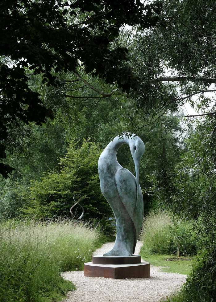Graceful 'Isis' also known as 'Serenity' by Simon Gudgeon