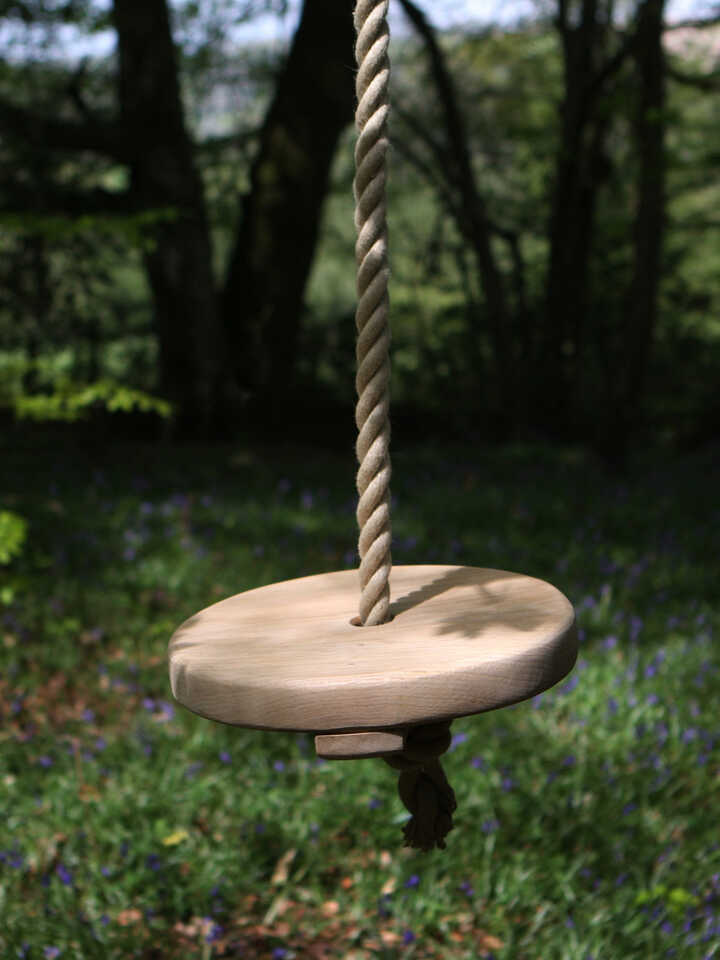 Round Oak Rope Swing