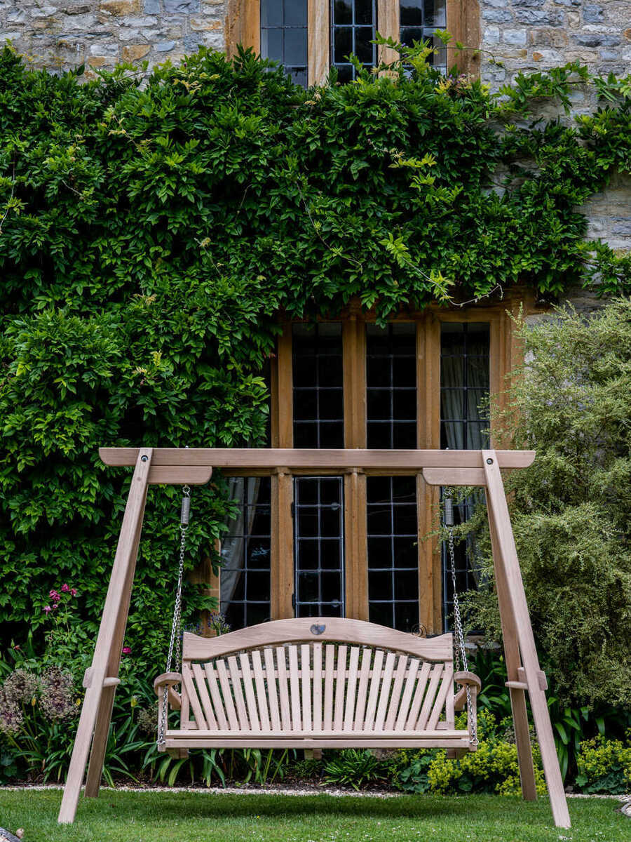 sittingspiritually01072019-robcoombe-140.jpg