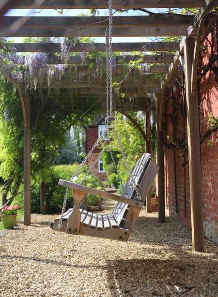 Natural Sun Shade for a Swing Seat
