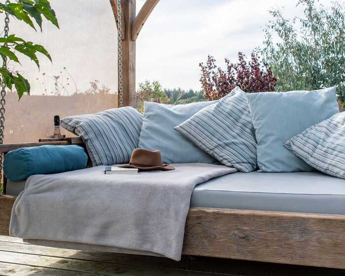 cushions and mattress for swinging day bed cushions and mattress for swinging day bed