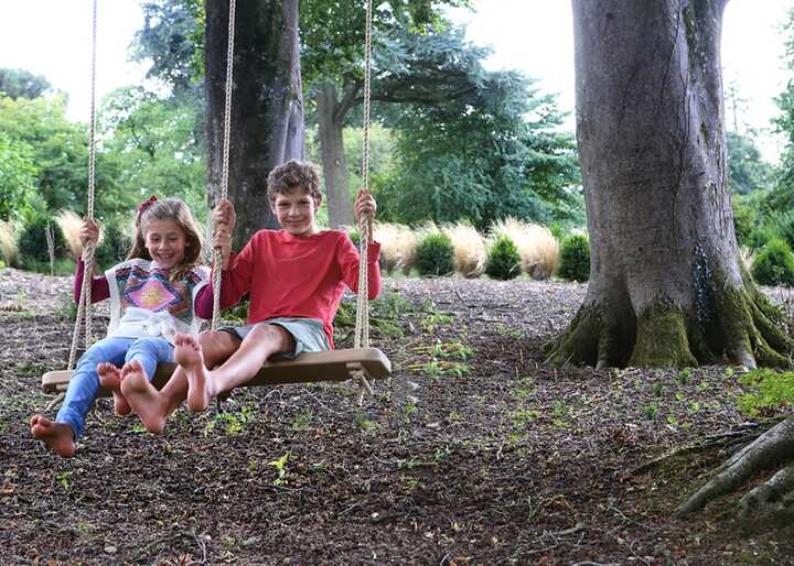 How to hang a rope swing on a sloping bough