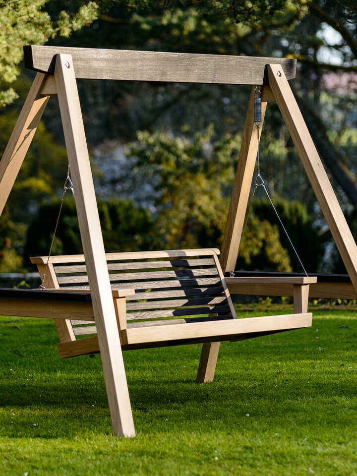 Yakisugi Swingseat 8.jpg