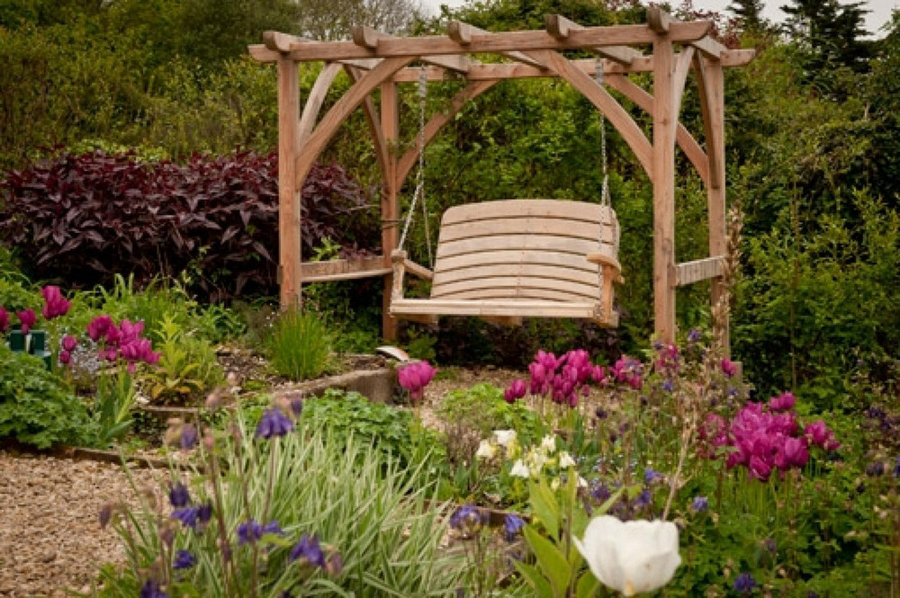 Bespoke Pergola and Arbour Swing Seats UK | Sitting Spiritually