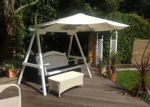 Shade Solutions for Swing Seats