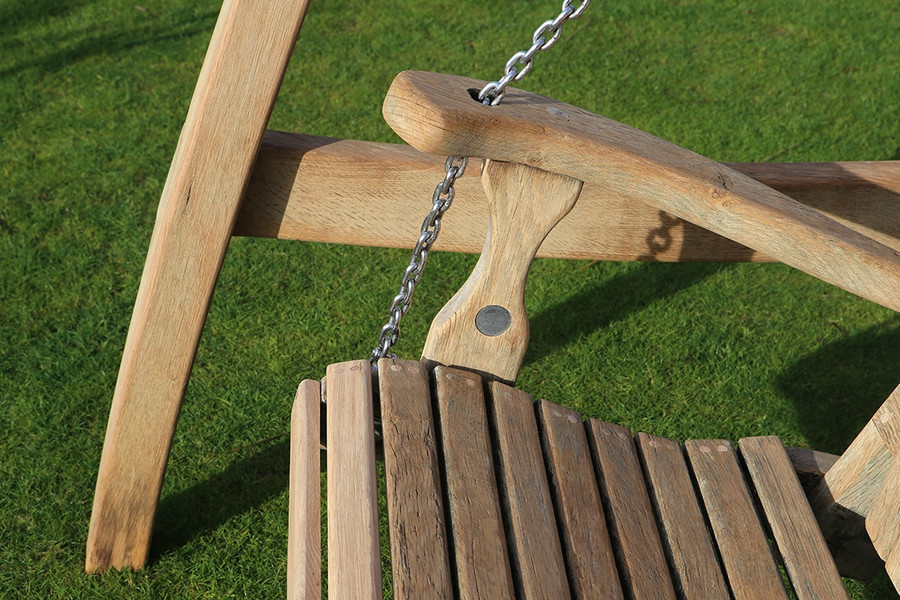 How to Restore Wooden Garden Furniture Sitting Spiritually